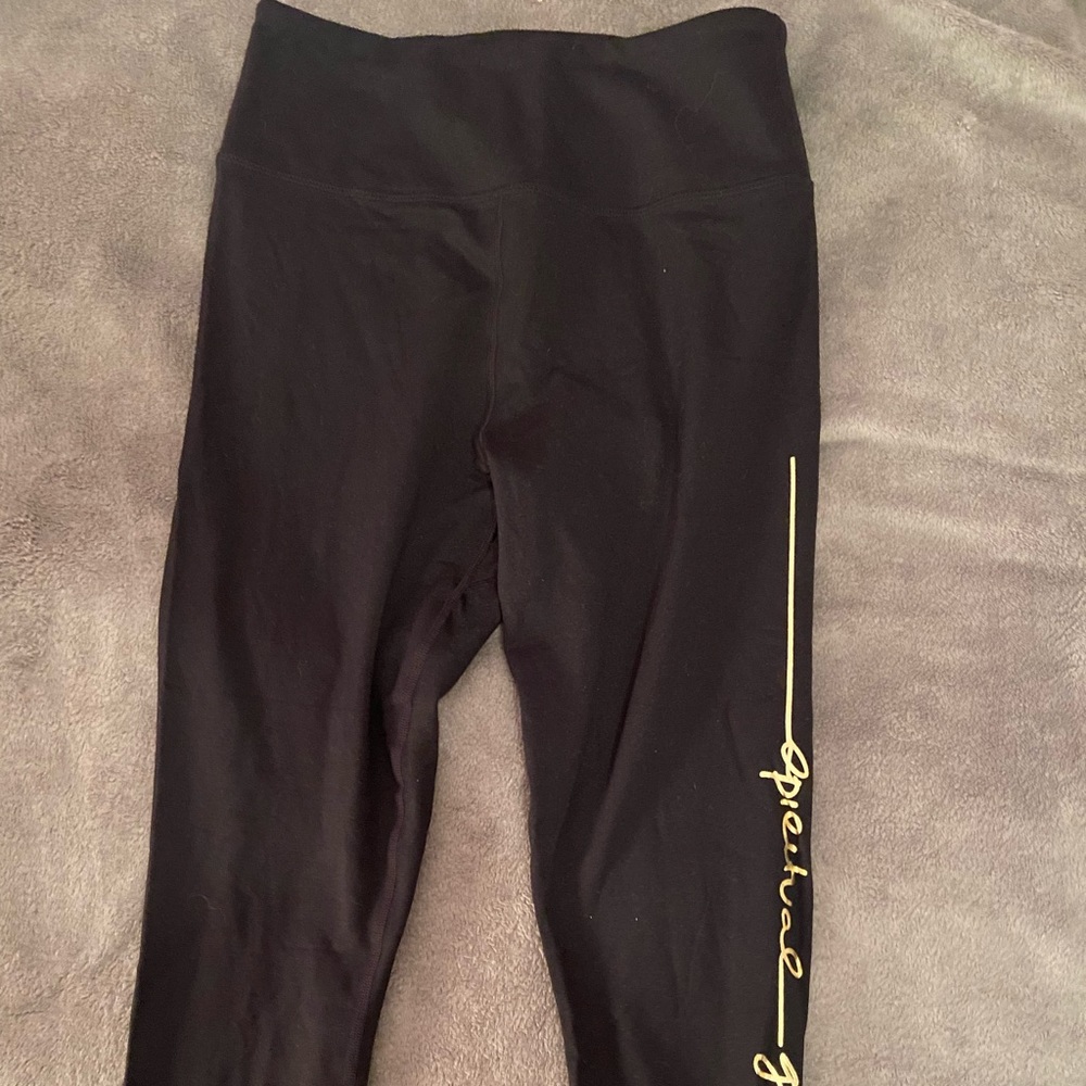 Spiritual Gangster Leggings Black